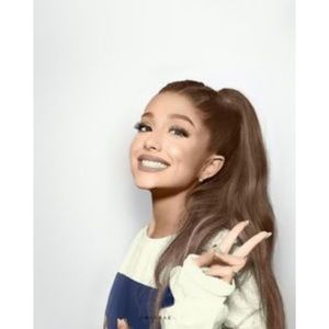 Meet your Posher, Ava